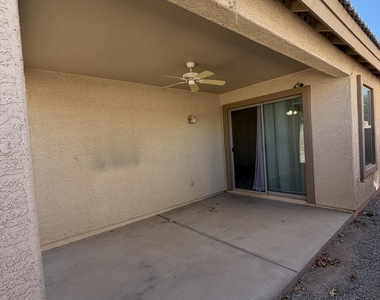3905 E Cloudburst Drive - Photo Thumbnail 14