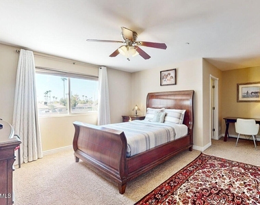 8757 E Monterosa Avenue - Photo Thumbnail 12