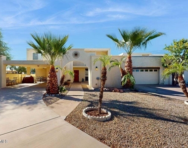 8757 E Monterosa Avenue - Photo Thumbnail 21