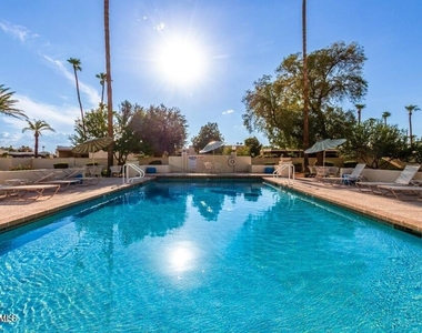 8757 E Monterosa Avenue - Photo Thumbnail 22