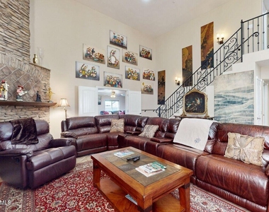 8757 E Monterosa Avenue - Photo Thumbnail 24