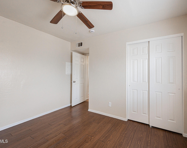 2443 E Mobile Lane - Photo Thumbnail 10