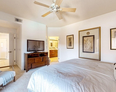 9455 E Raintree Drive - Photo Thumbnail 12