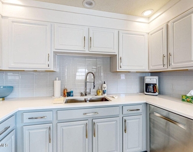 9455 E Raintree Drive - Photo Thumbnail 8