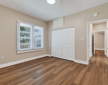 3714 Henry Avenue - Photo Thumbnail 26