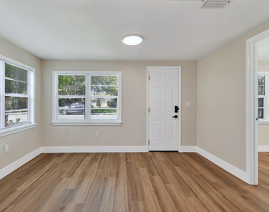 3714 Henry Avenue - Photo Thumbnail 10