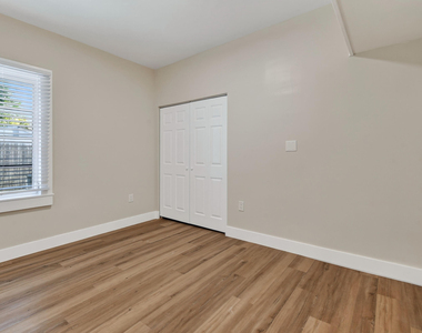 3714 Henry Avenue - Photo Thumbnail 19