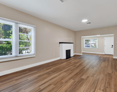 3714 Henry Avenue - Photo Thumbnail 15