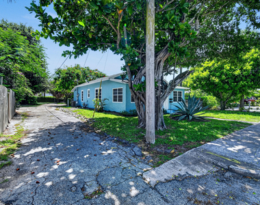3714 Henry Avenue - Photo Thumbnail 36