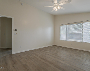 15728 N 104th Street - Photo Thumbnail 16