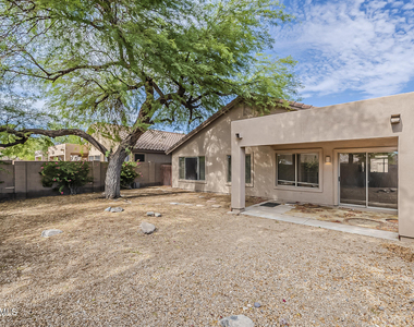15728 N 104th Street - Photo Thumbnail 30