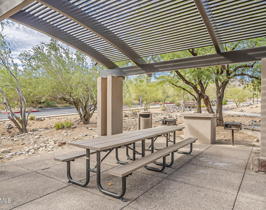 15728 N 104th Street - Photo Thumbnail 38