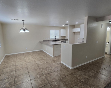 11443 W Mccaslin Rose Lane - Photo Thumbnail 12