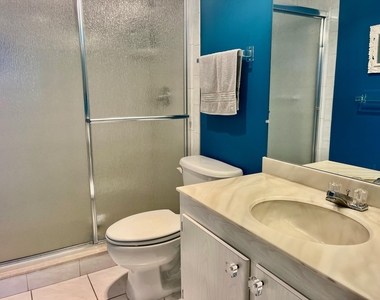 4090 Tivoli Court - Photo Thumbnail 16