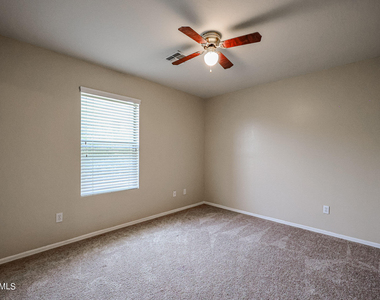 2646 S Southwind Drive - Photo Thumbnail 27