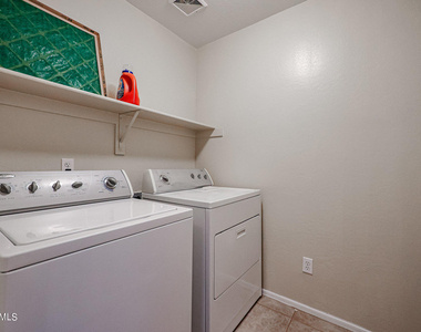 2646 S Southwind Drive - Photo Thumbnail 26