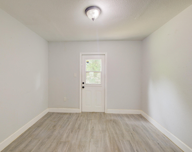 2633 Ne 16th Avenue - Photo Thumbnail 11