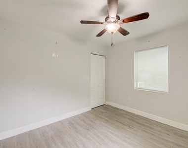 2633 Ne 16th Avenue - Photo Thumbnail 17