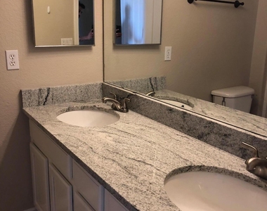 15310 W Evans Drive - Photo Thumbnail 16