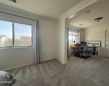1293 E Walnut Road - Photo Thumbnail 24