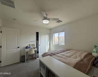 1293 E Walnut Road - Photo Thumbnail 32