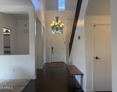 1293 E Walnut Road - Photo Thumbnail 2
