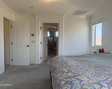 1293 E Walnut Road - Photo Thumbnail 22