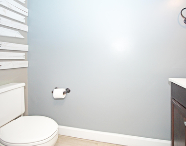 896 Rose Court - Photo Thumbnail 36