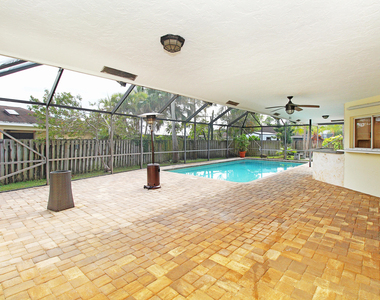 896 Rose Court - Photo Thumbnail 63