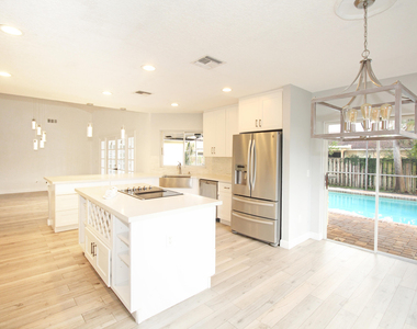 896 Rose Court - Photo Thumbnail 39