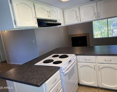 5146 E Oak Street - Photo Thumbnail 11