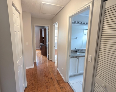 346 Timberwalk Trail - Photo Thumbnail 12