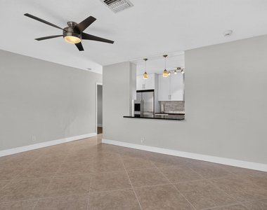 1240 Sw 3rd Terrace - Photo Thumbnail 34