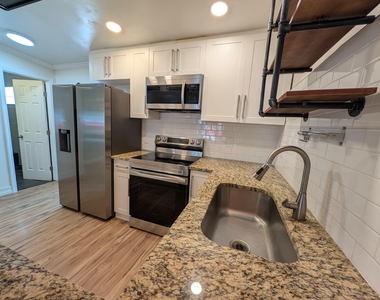 1629 Nw 5th Avenue - Photo Thumbnail 29