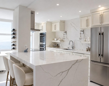 4300 N Ocean Boulevard - Photo Thumbnail 2