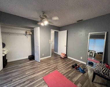 12162 Pasadena Way - Photo Thumbnail 13
