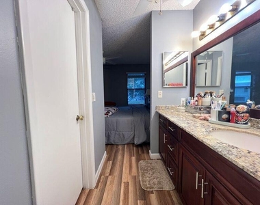 12162 Pasadena Way - Photo Thumbnail 21