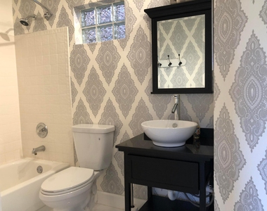 10730 Nw 14th Street - Photo Thumbnail 15