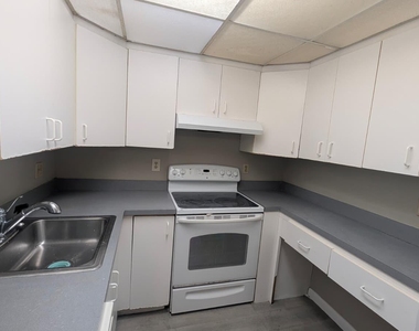 490 Nw 20th Street - Photo Thumbnail 26