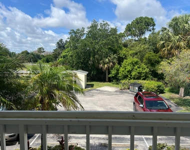 4300 Gator Trace Drive - Photo Thumbnail 14