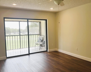 4300 Gator Trace Drive - Photo Thumbnail 7