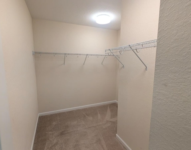 2900 Nw Treviso Circle - Photo Thumbnail 19