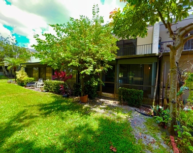 4807 Esedra Court - Photo Thumbnail 29