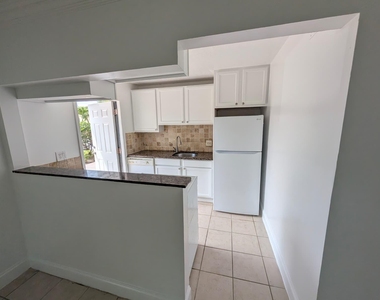 817 Lighthouse Drive - Photo Thumbnail 3