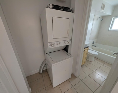 817 Lighthouse Drive - Photo Thumbnail 16