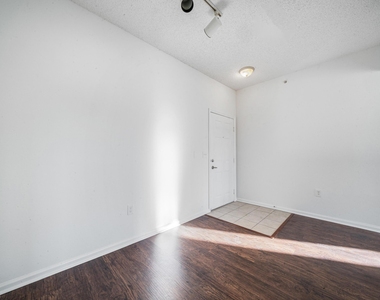 533 Ne 3rd Avenue - Photo Thumbnail 17