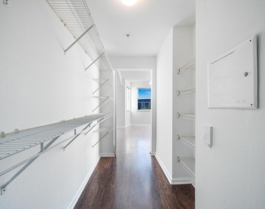 533 Ne 3rd Avenue - Photo Thumbnail 11