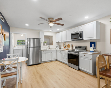 1400 Binney Drive - Photo Thumbnail 7