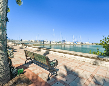 1400 Binney Drive - Photo Thumbnail 28