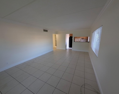 817 Lighthouse Drive - Photo Thumbnail 6
